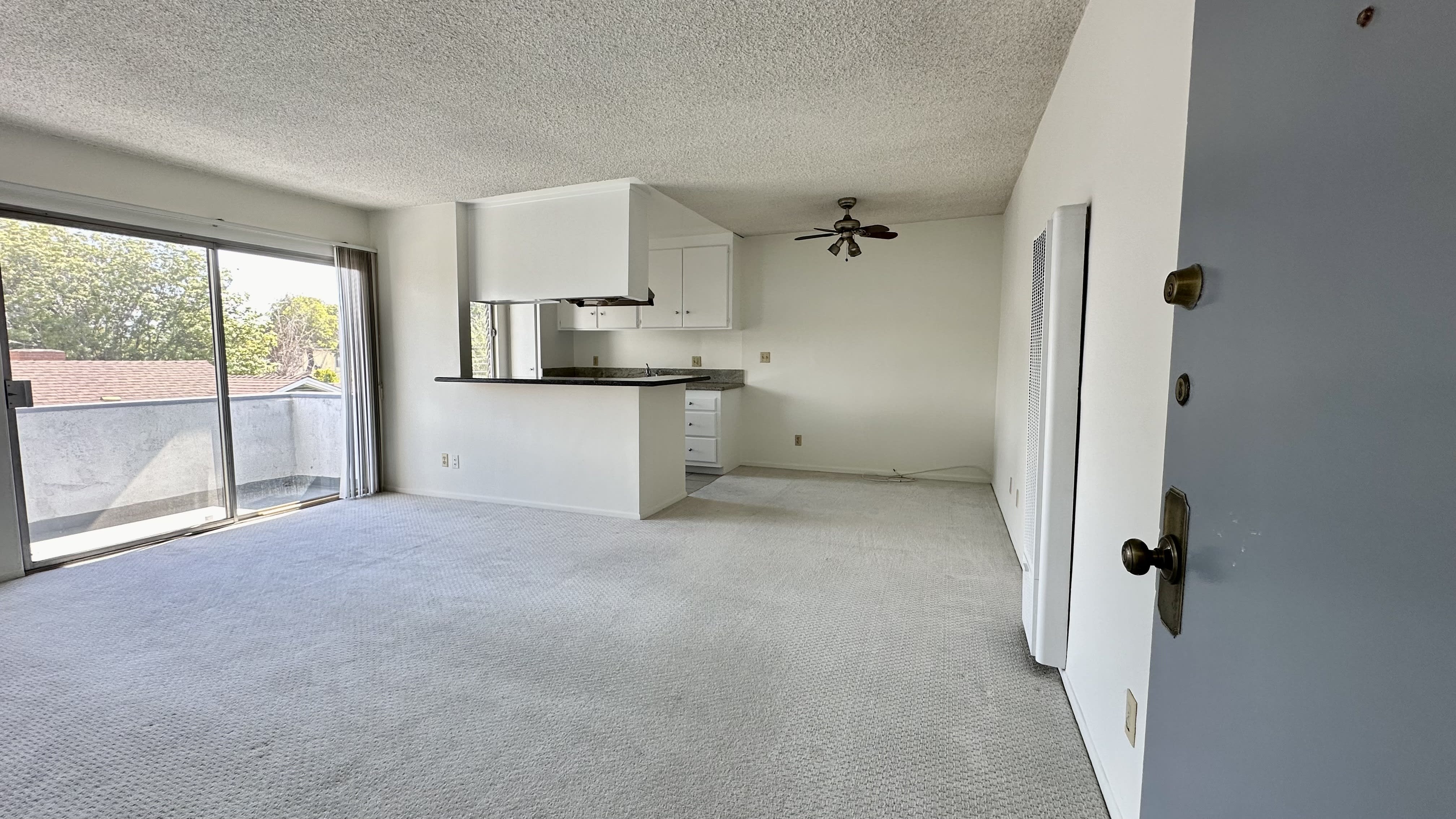 2257 28th Street – photo 1