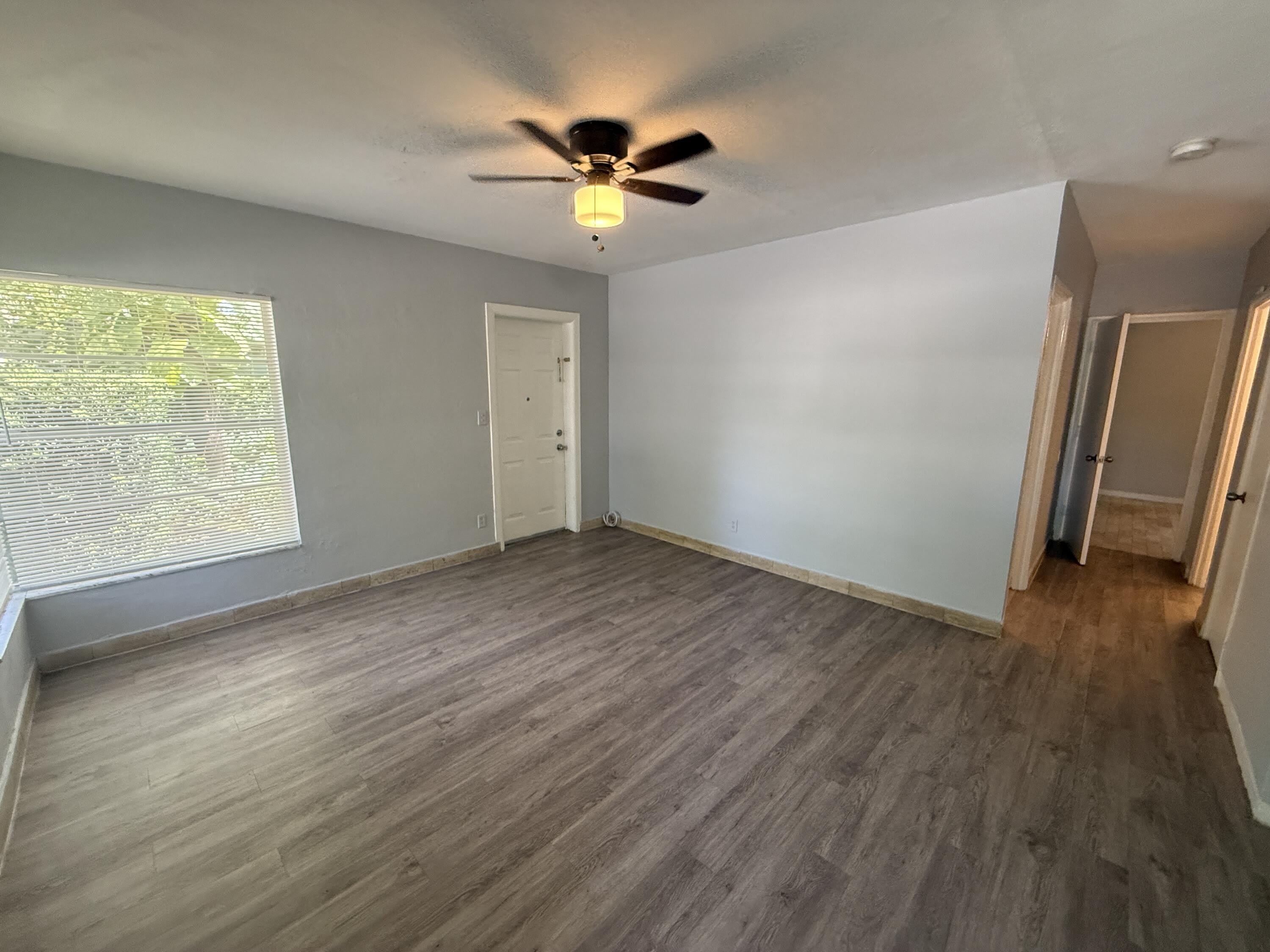 643 NE 17TH Terrace – photo 3