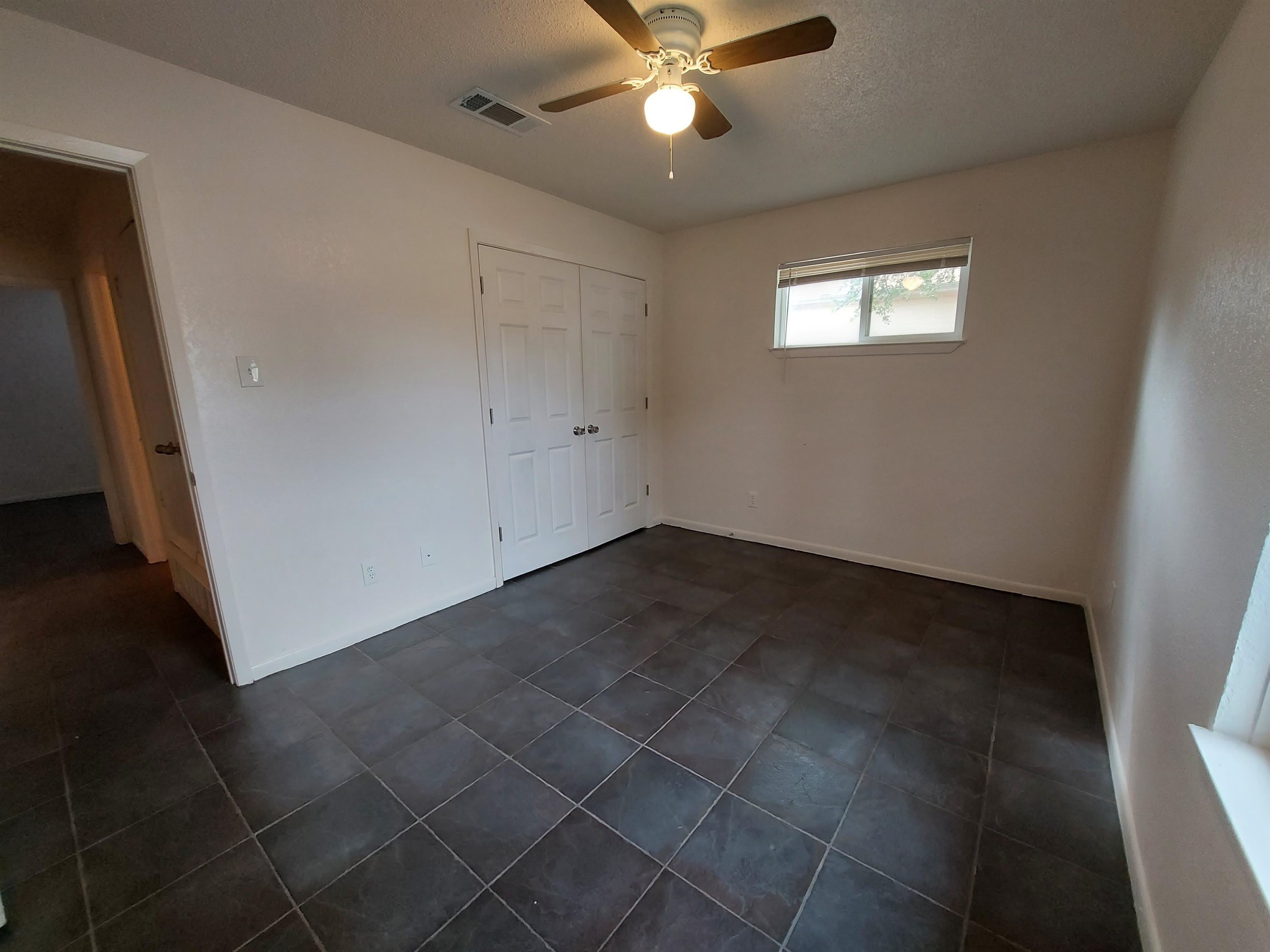 1904 Ridgeview – photo 2