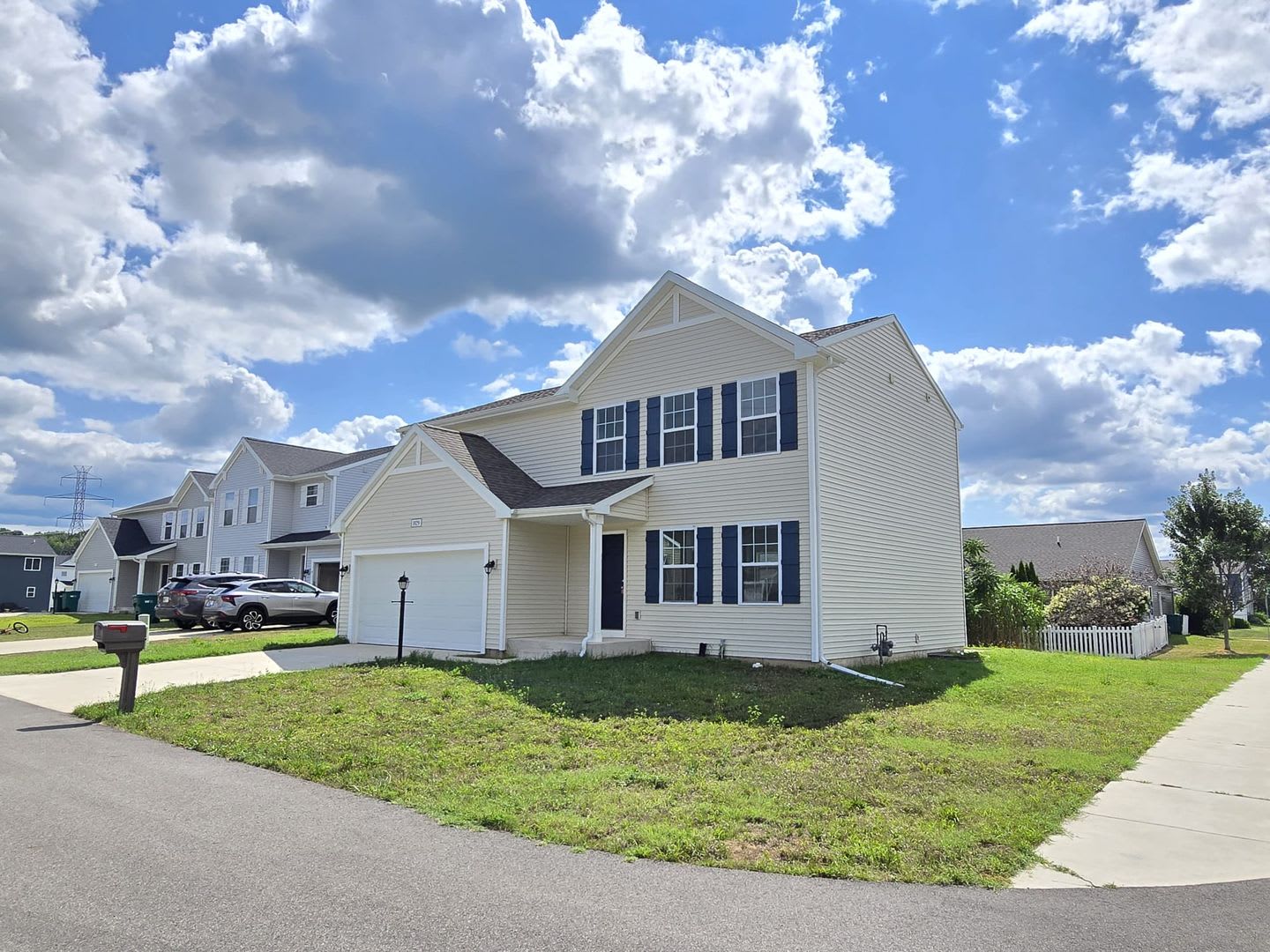 New Construction Rental 1929 Blue Stem Ct Mishawaka – photo 1