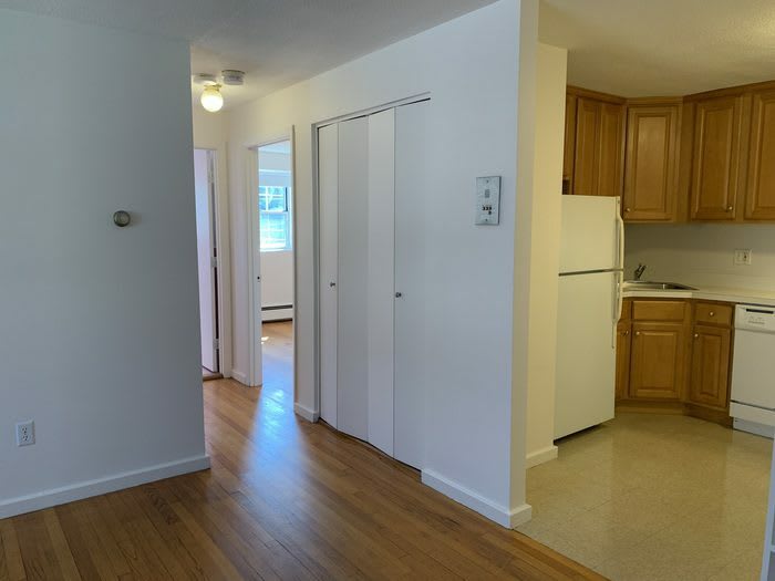 8 Lake Street – photo 5