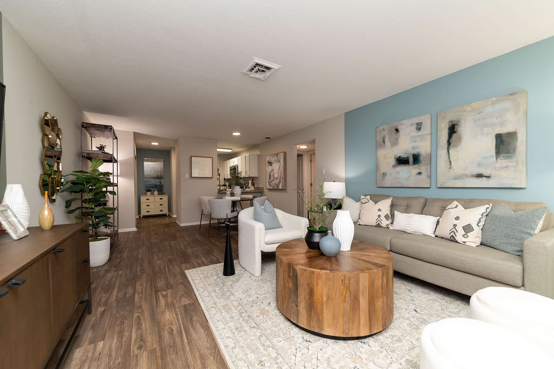 Vetra West Hills – photo 1