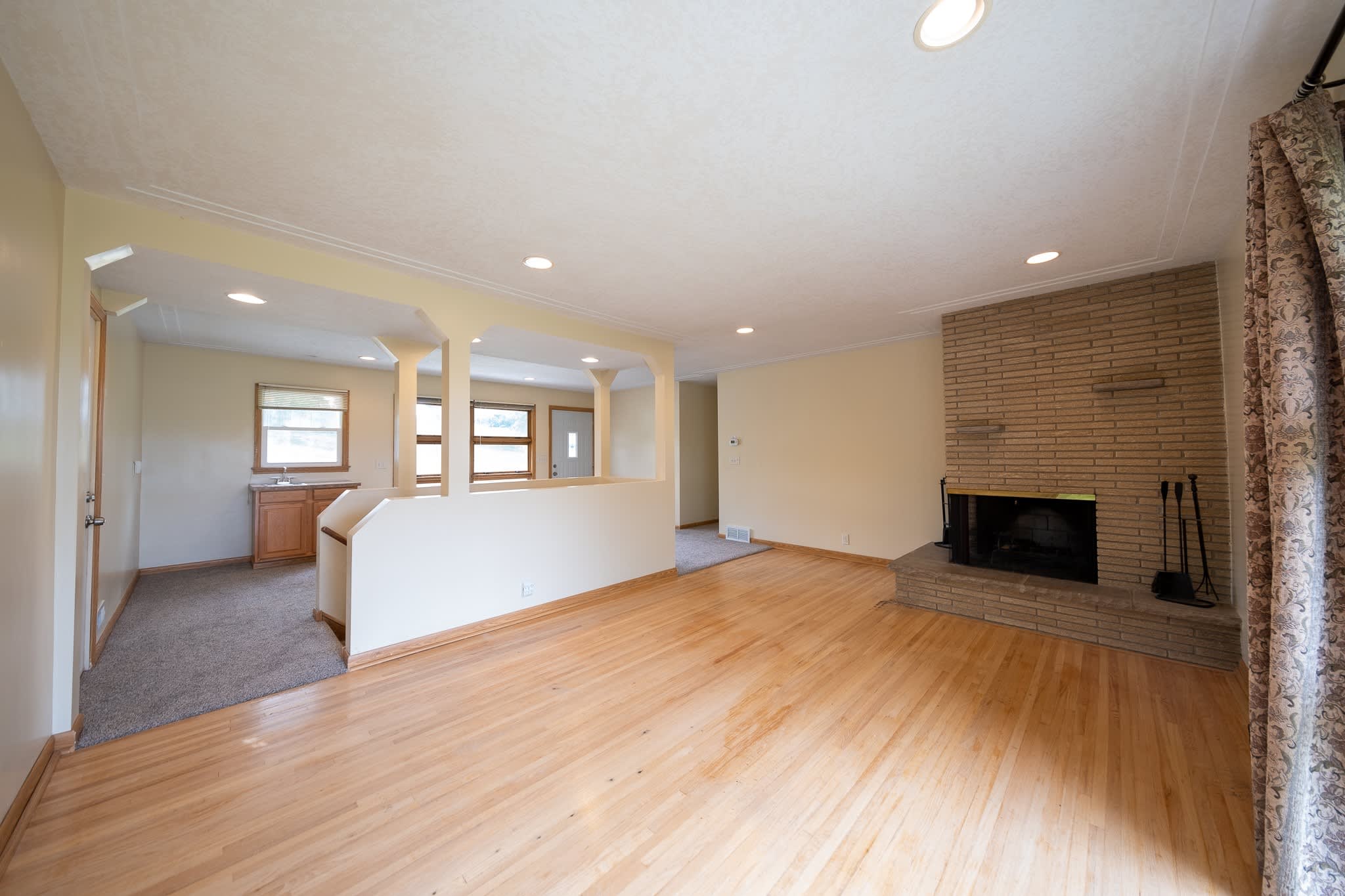 1140 Evergreen Ln N – photo 5