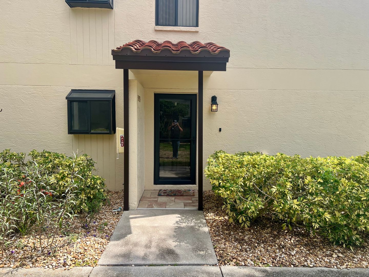 Move-In Ready 1-bed, 1-bath, Sarasota Condo off University Pkwy for rent! – photo 2
