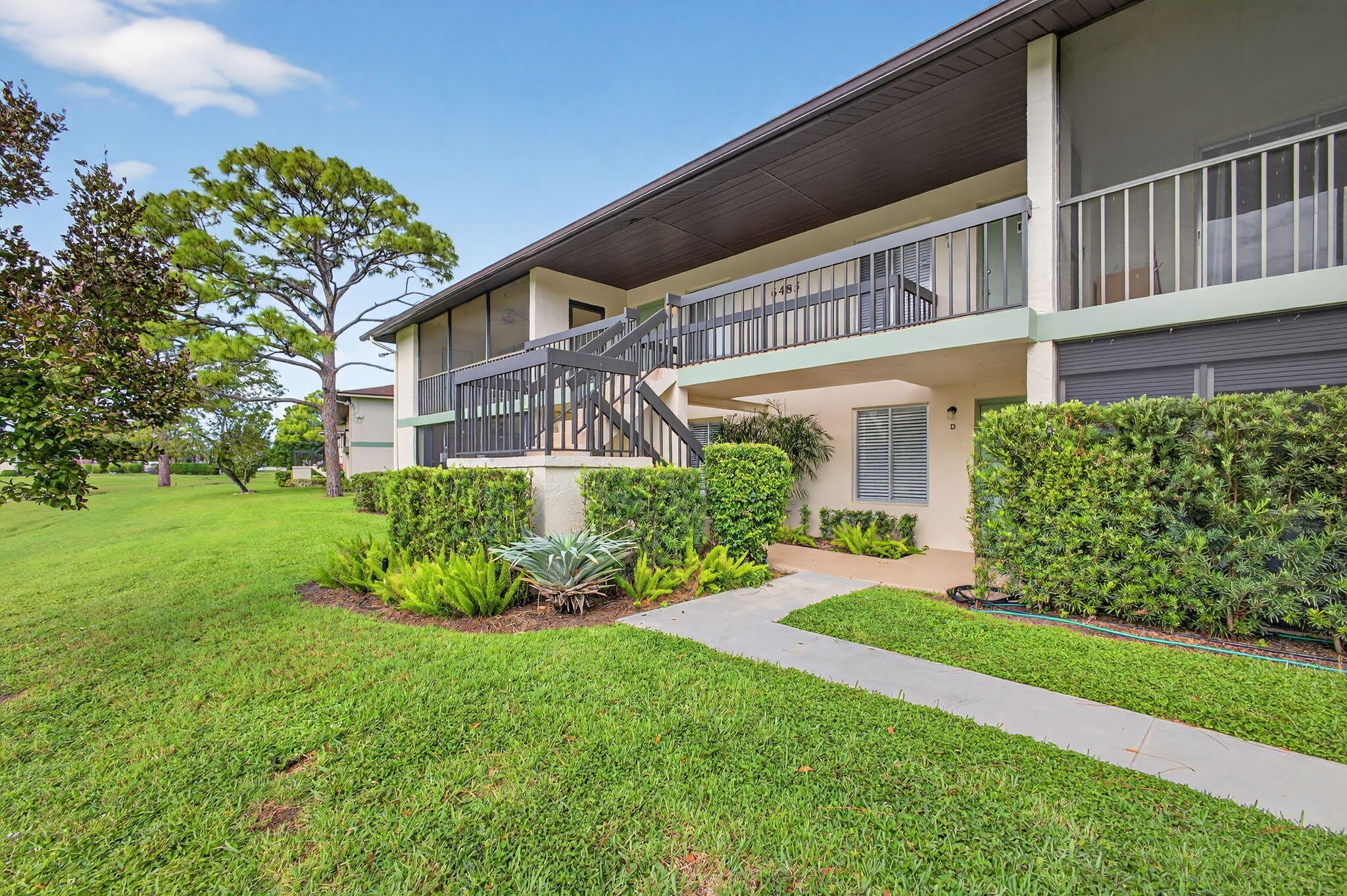 6485 Chasewood Drive – photo 2