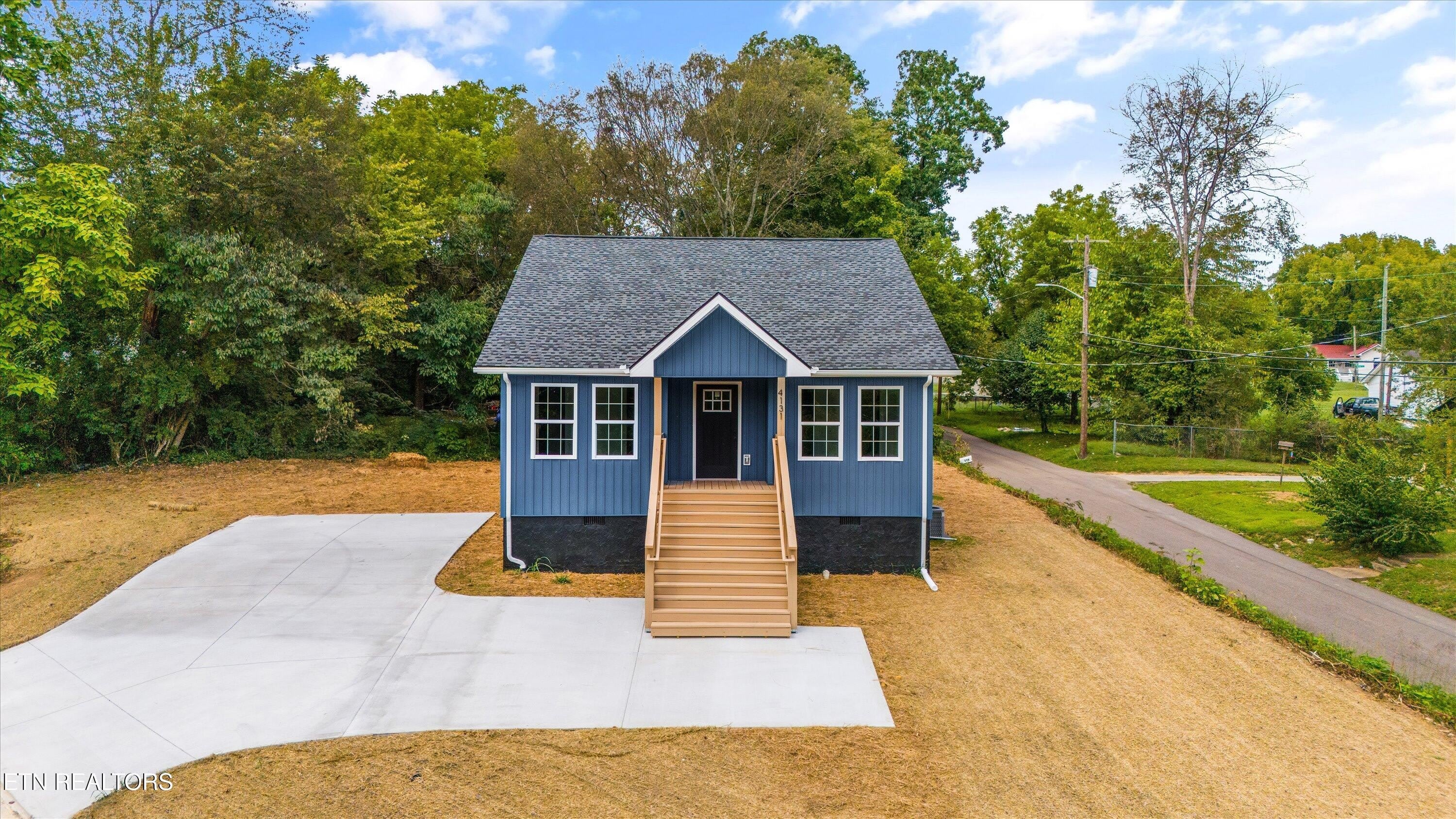 4131 Porter Ave – photo 2