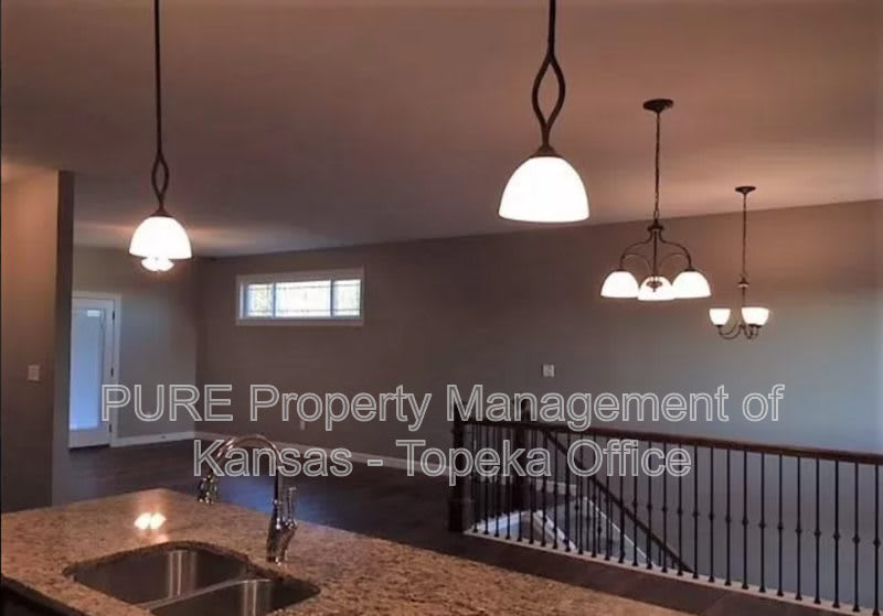 4423 SE Gemstone Lane – photo 3