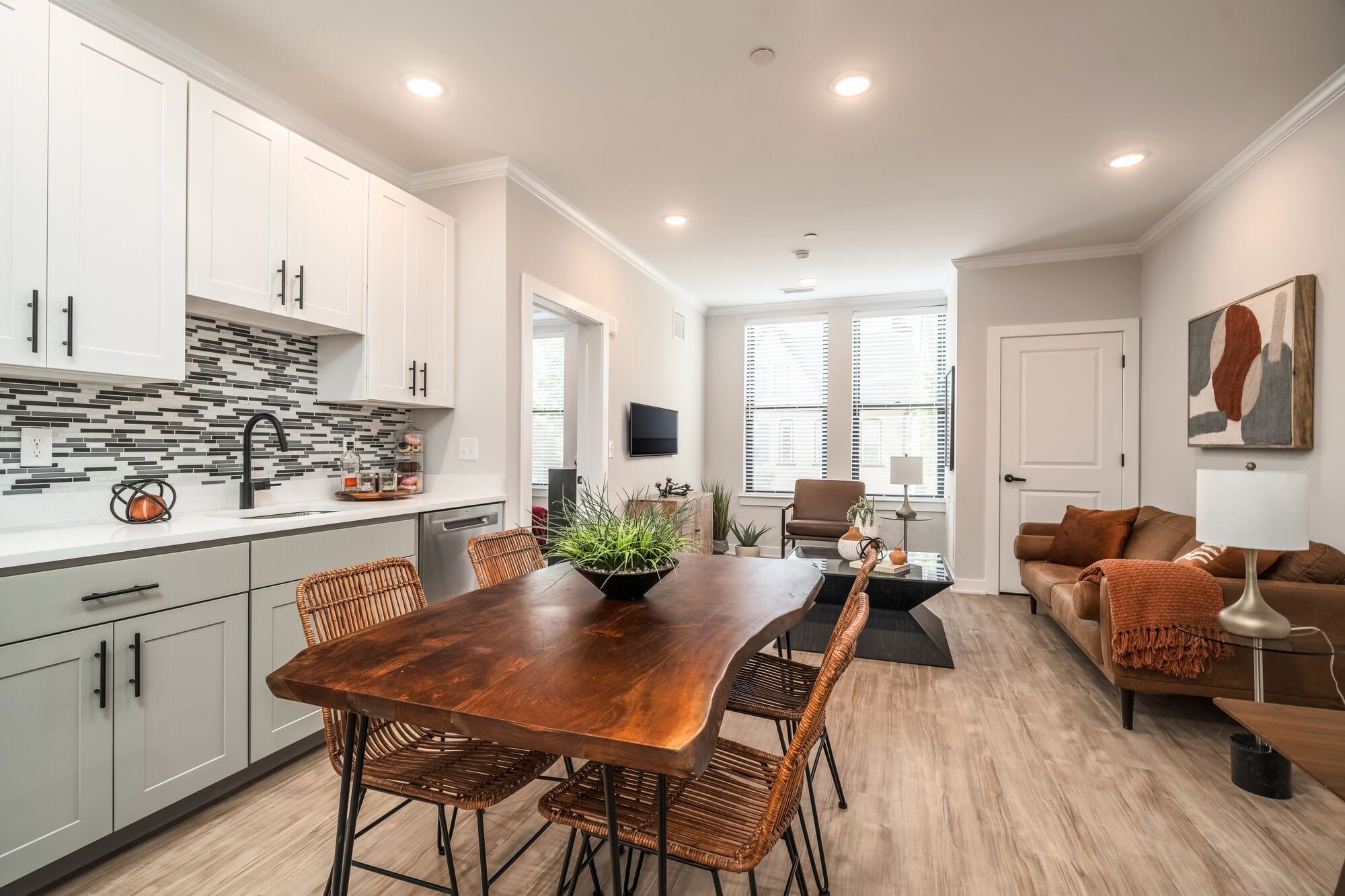 Taylor Flats – photo 1