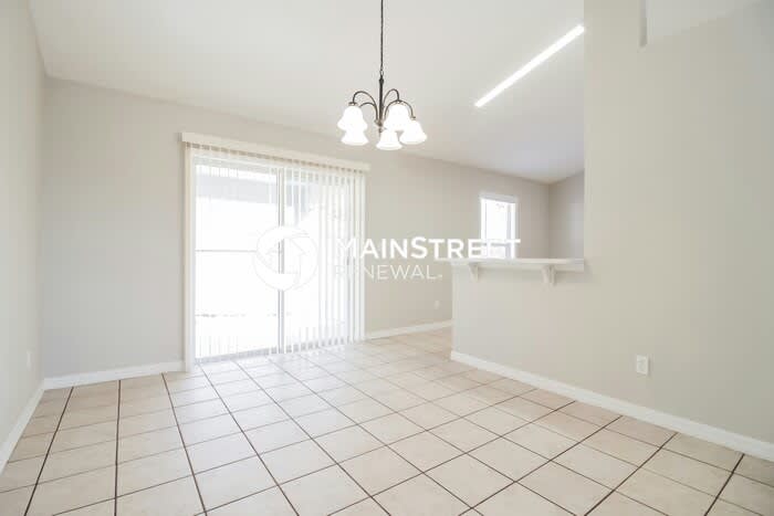 1040 Scenic View Circle – photo 4