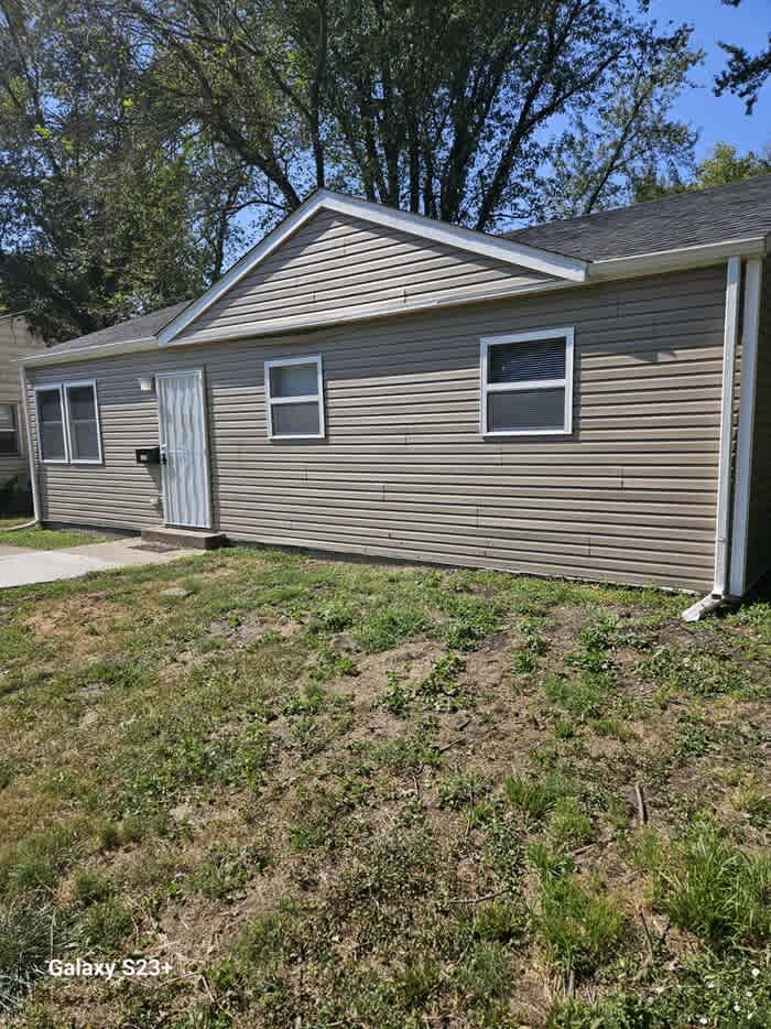 1118 Benton Street – photo 4