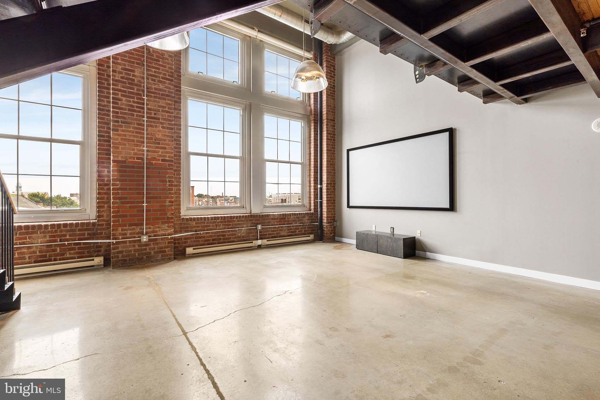 1101 WASHINGTON Avenue – photo 2