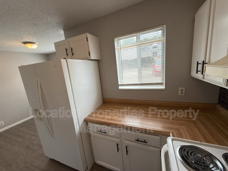 501 Colorado Street – photo 5