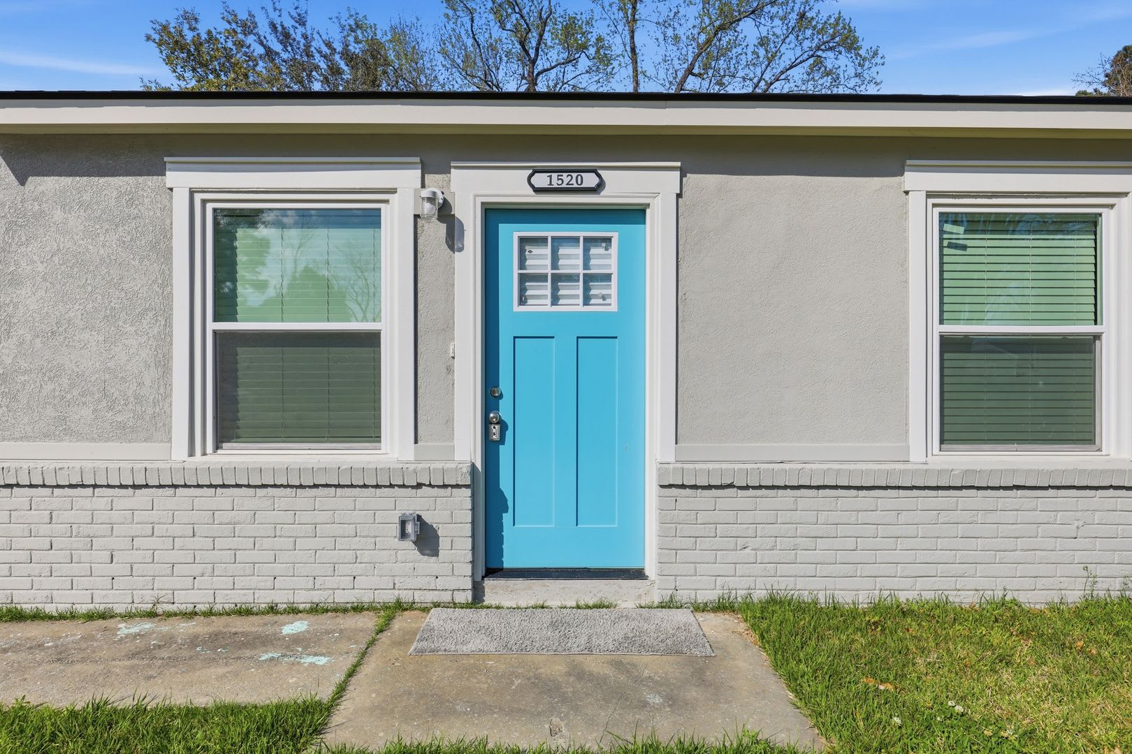 Newly Renovated Home in Westside Savannah – photo 4