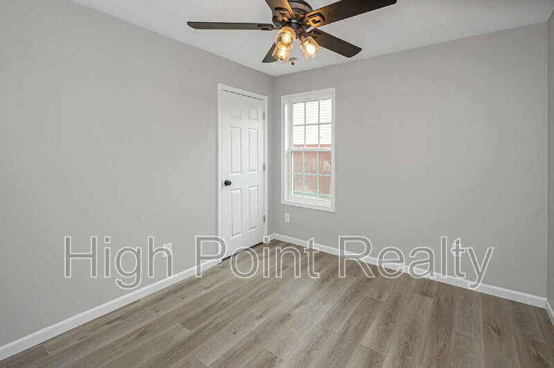 85 Smith Glen Dr – photo 4