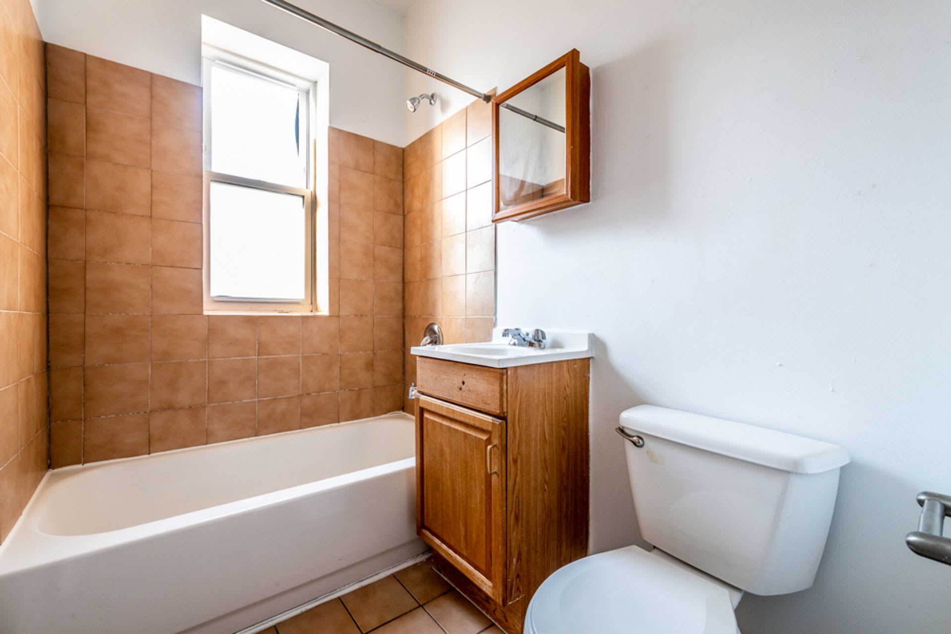 5836 W Madison St – photo 3