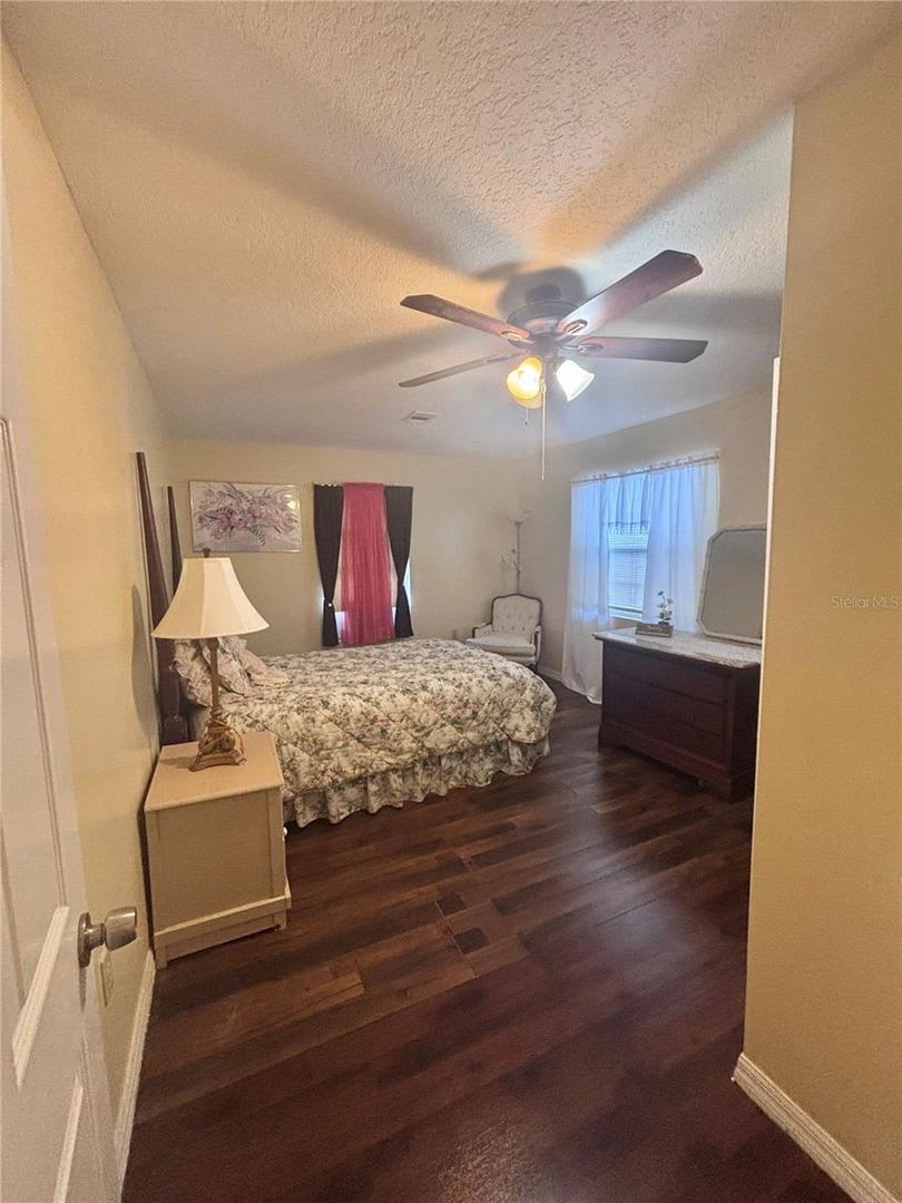Charming 1-Bedroom Rental- – All Utilities Included! – photo 3