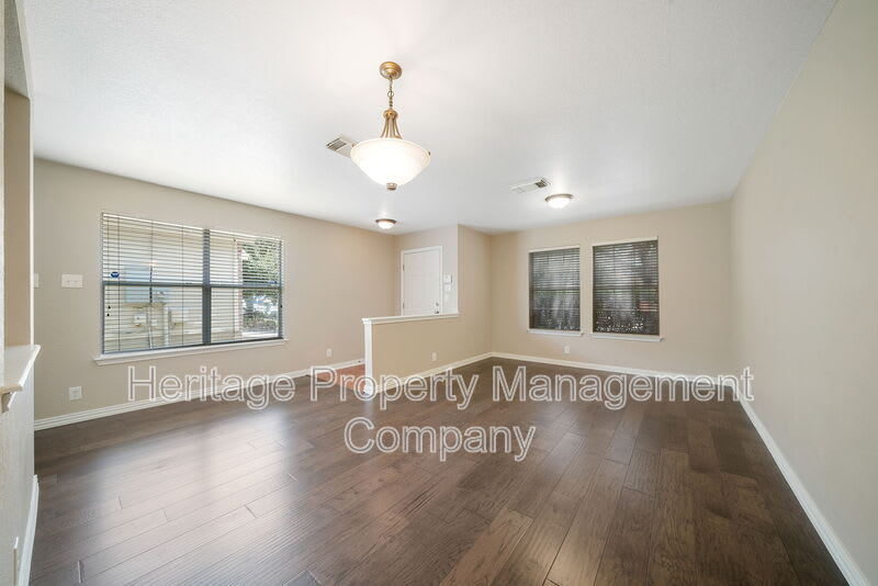 136 Longhorn Way – photo 4