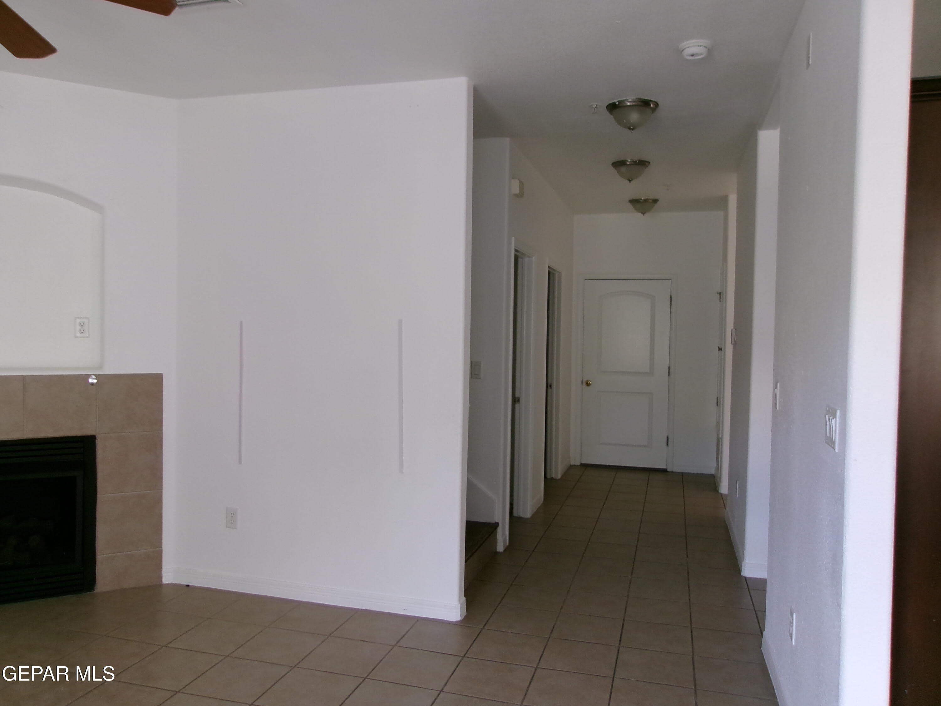 4704 PISTOLERO Lane – photo 4