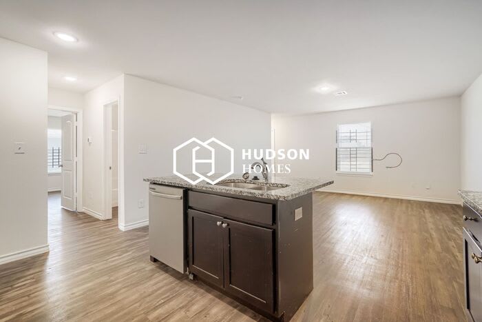3515 East Colgate Street – photo 5