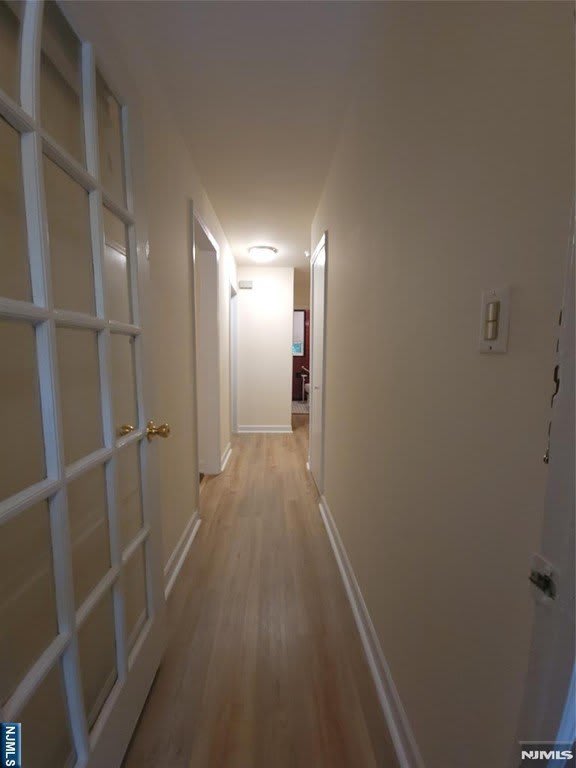 33 N Maple Avenue – photo 3