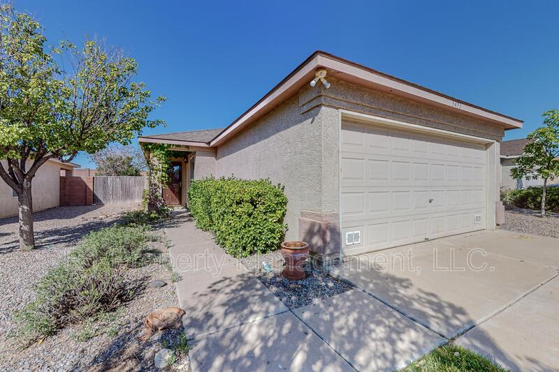 3473 Martin Meadows Drive Northeast – photo 1