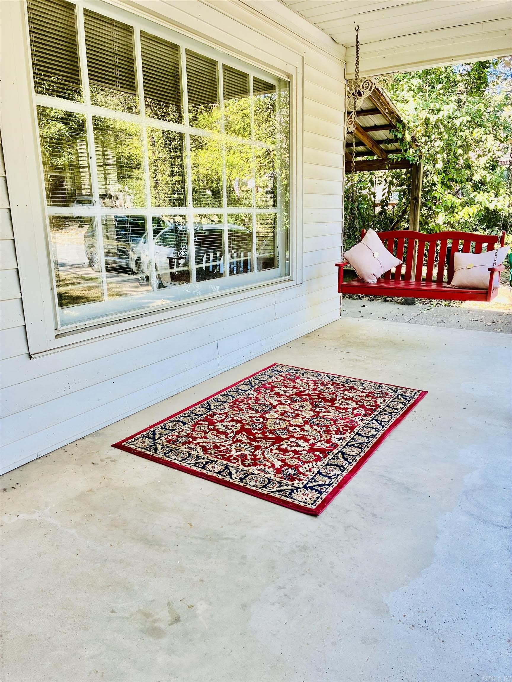 404 N Jackson Street – photo 2