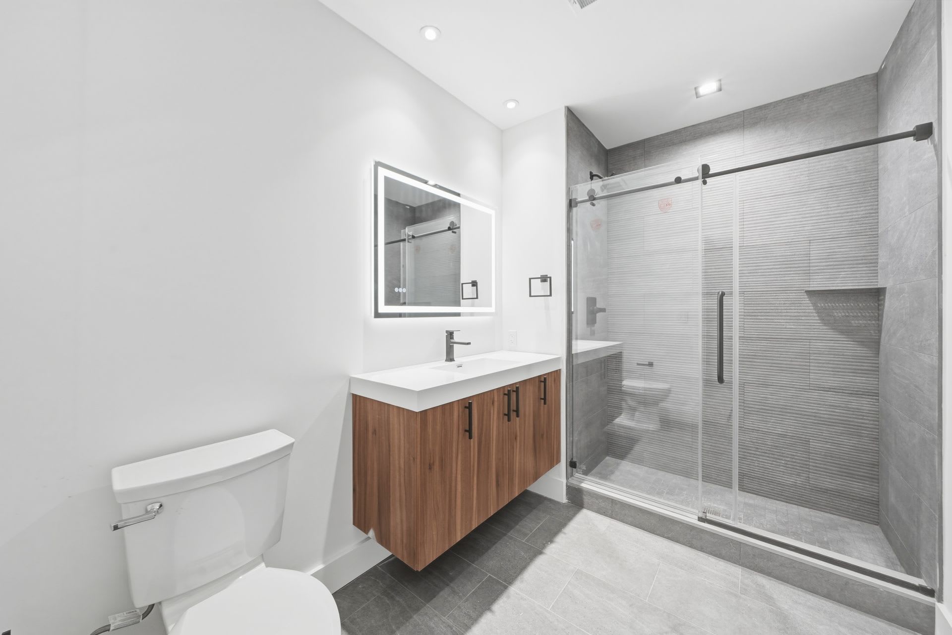 326 North 12th Street – photo 2
