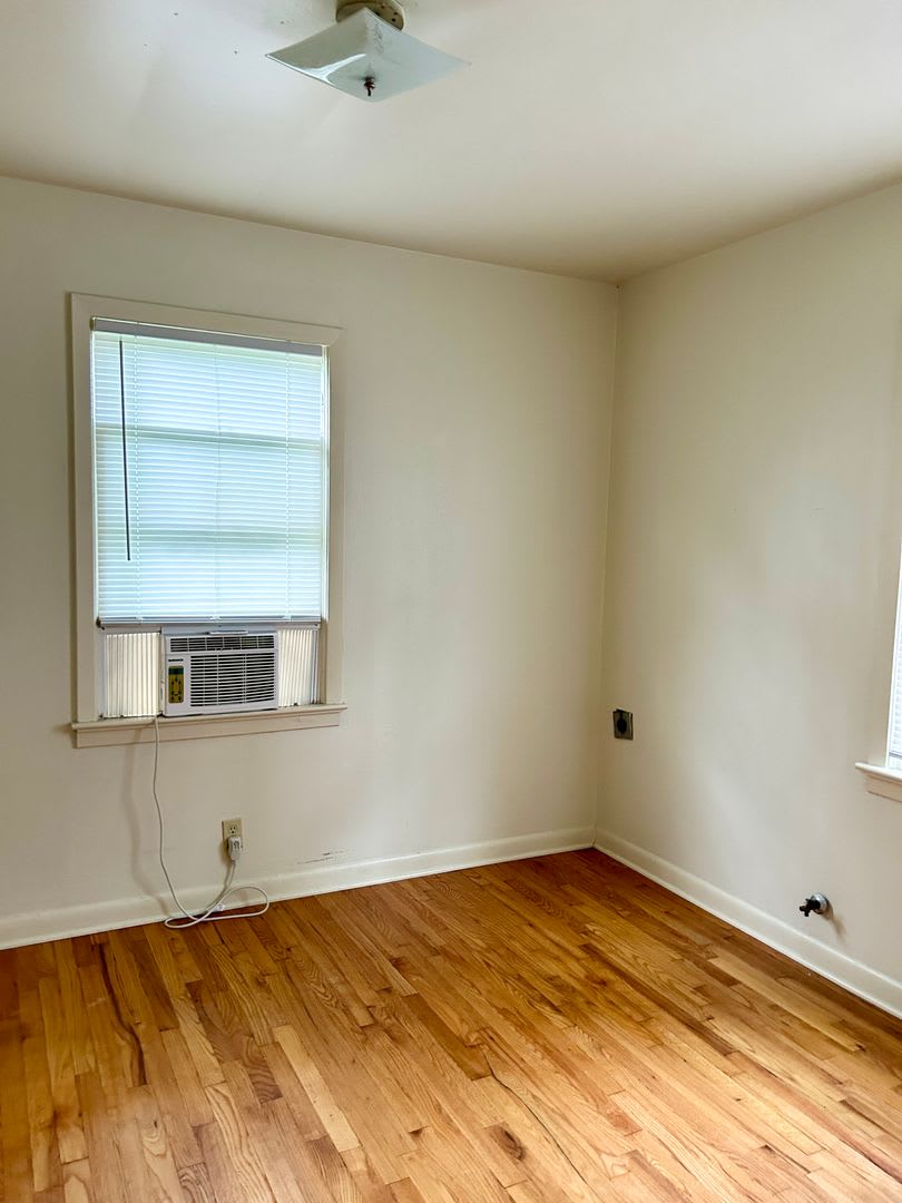 817 Boulevard St – photo 4