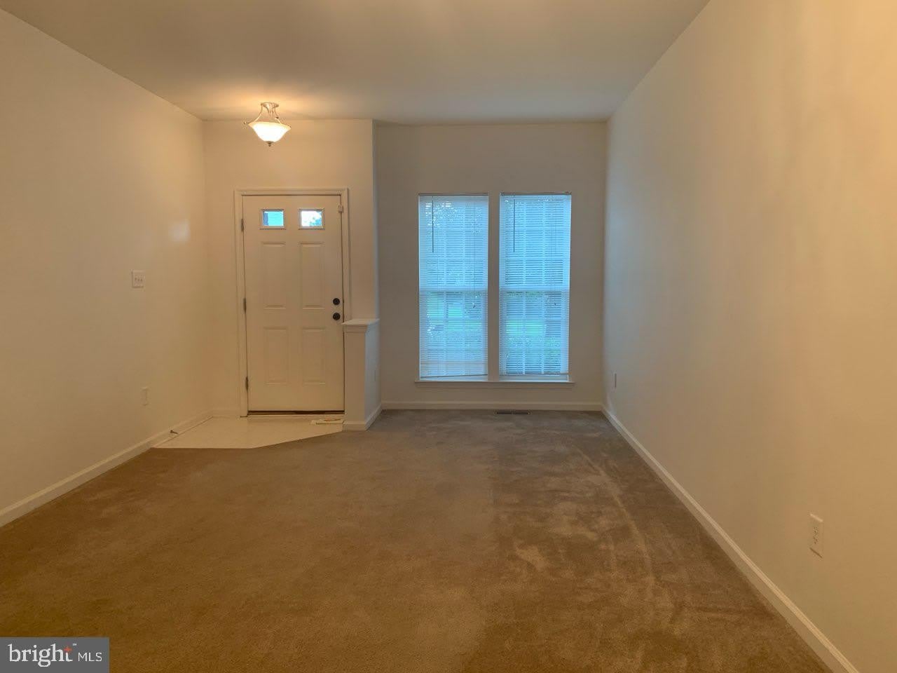 10006 IRON POINTE DR – photo 4