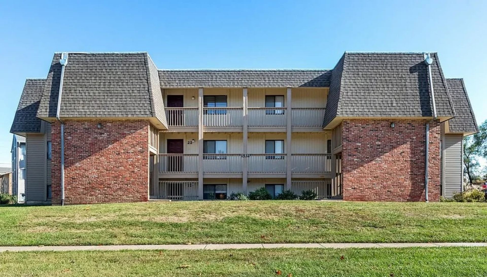Hillsdale Apartments – photo 4