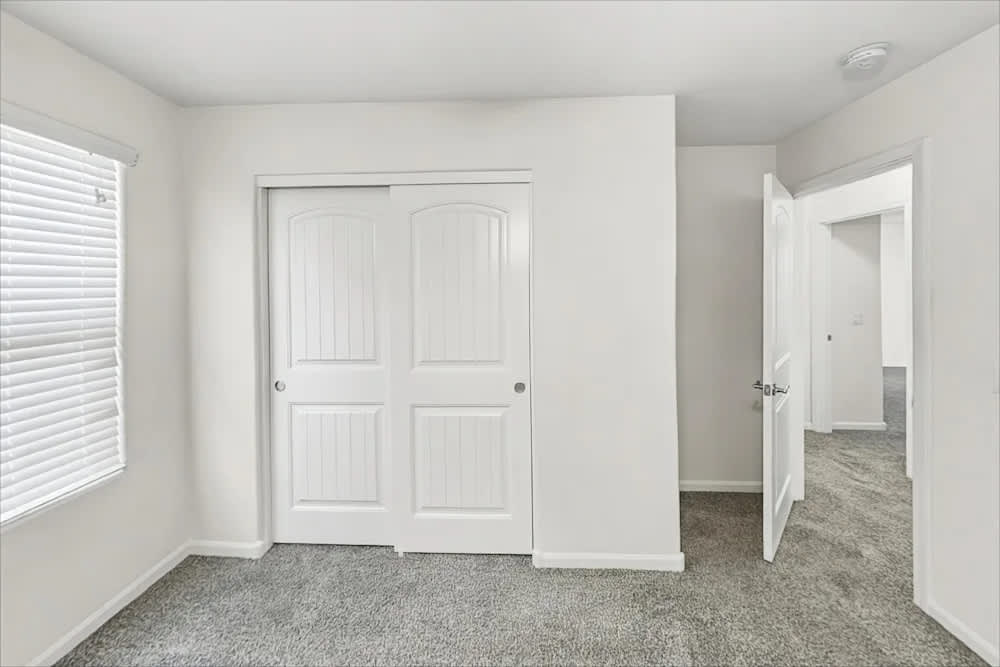 1371 S Ponderosa Dr – photo 4