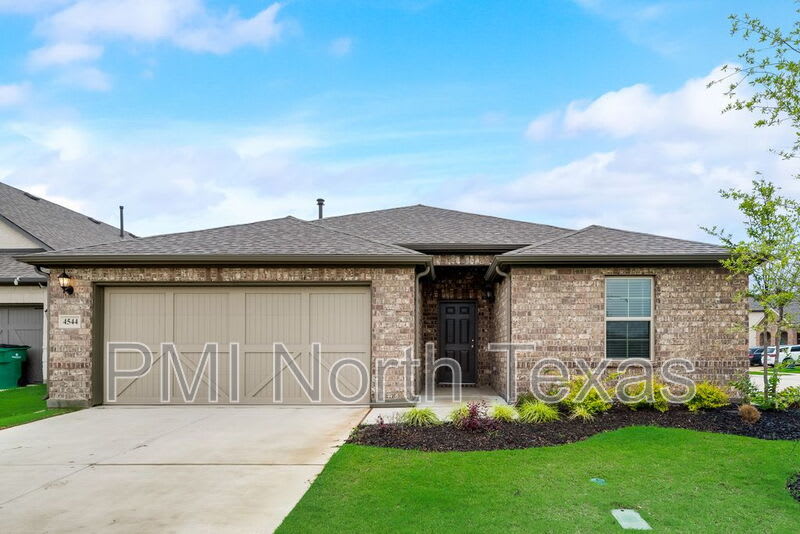 4544 Hemingway Ave – photo 2