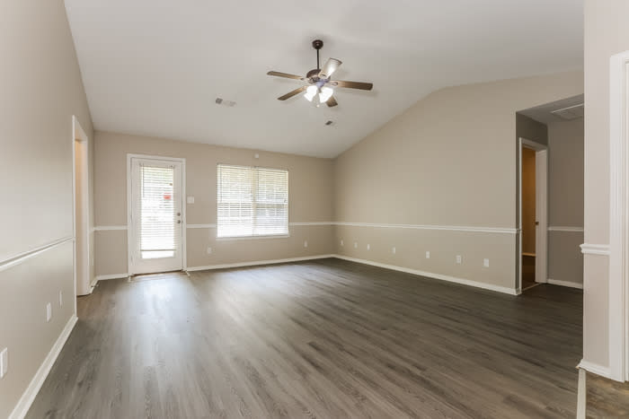 1826 Auburn Hills Drive – photo 3