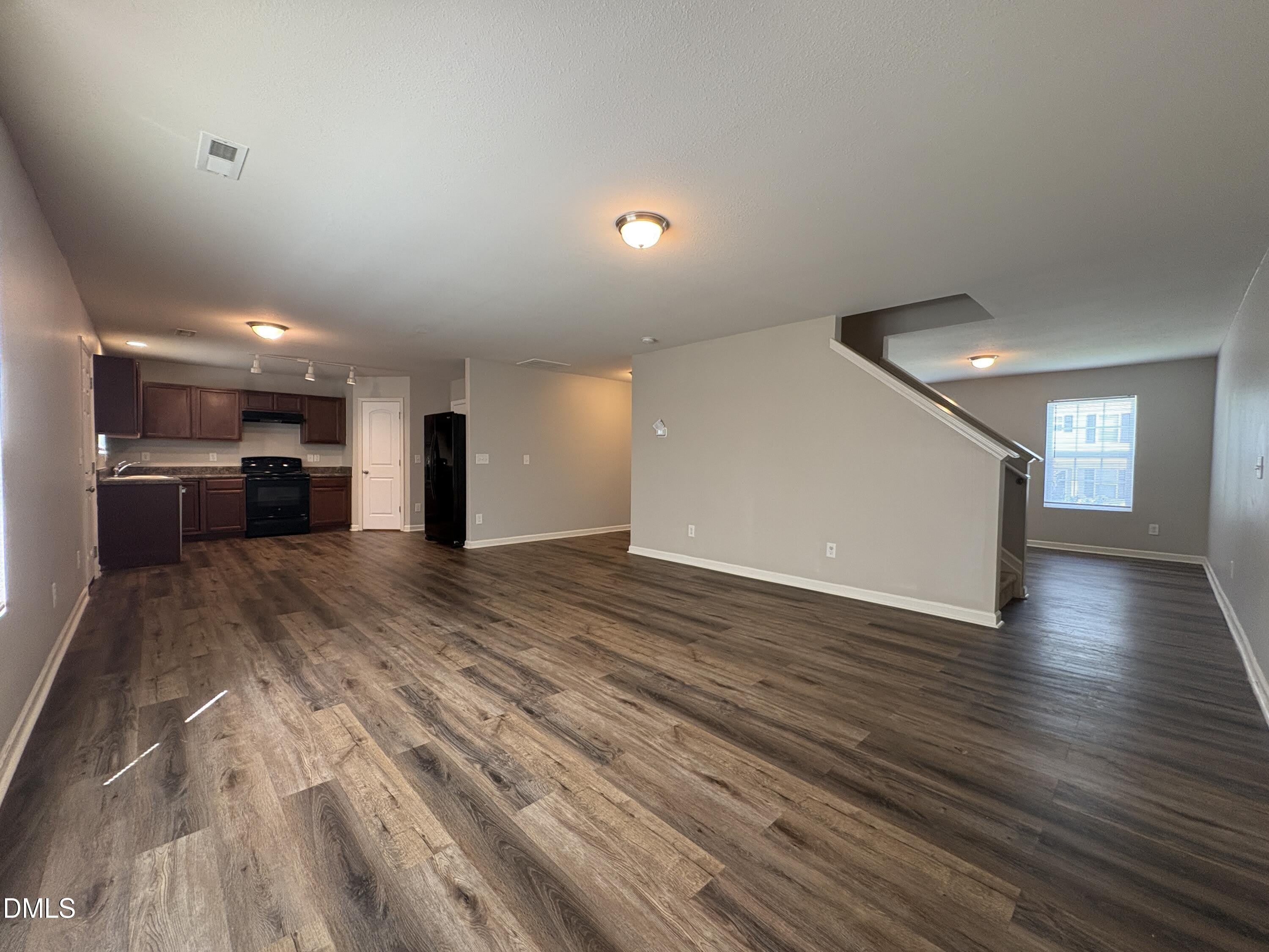 1412 Tamarino Drive – photo 3