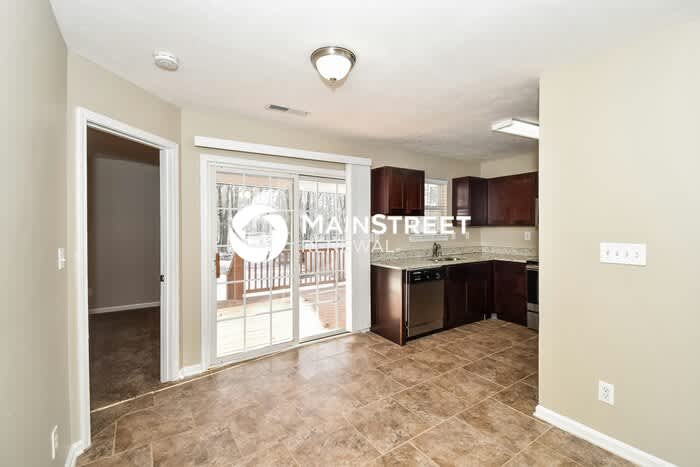 11105 Meadow Chase Court – photo 5