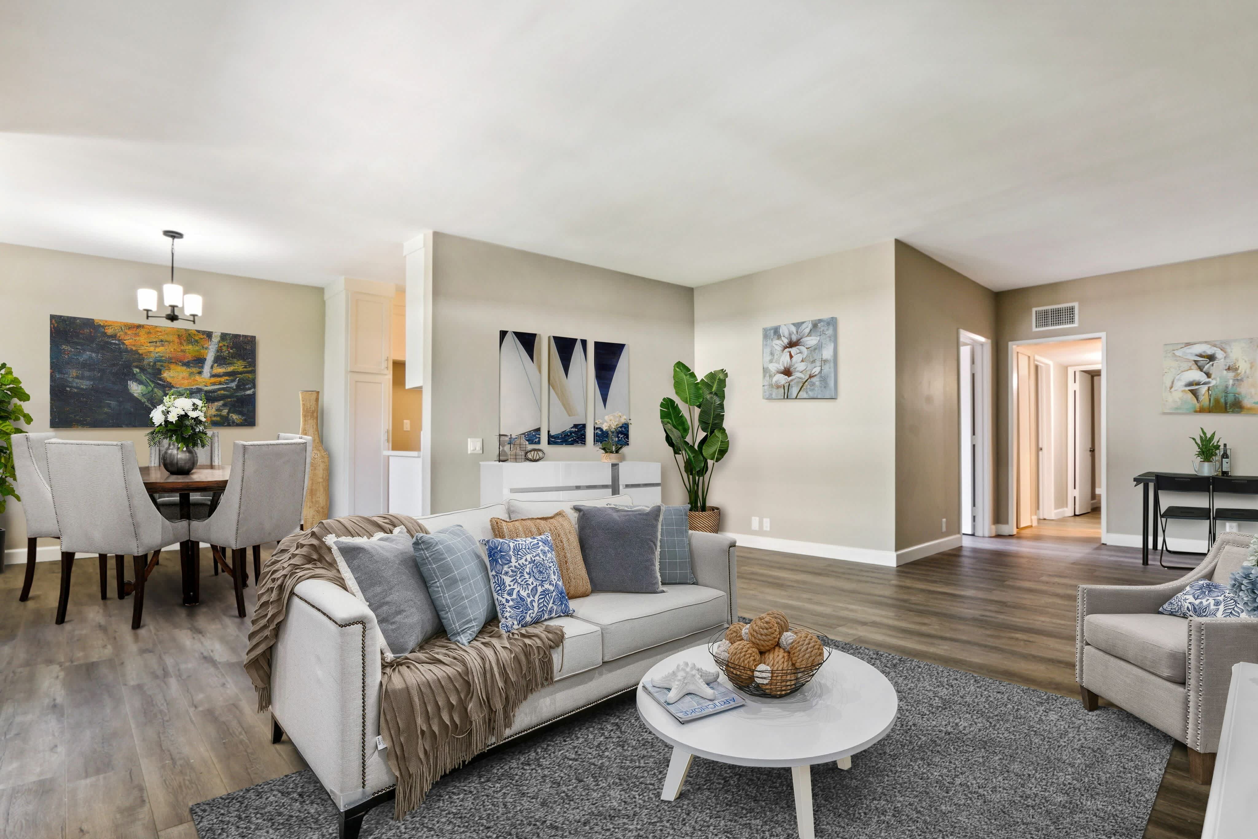 720 Louise Apartments – photo 5