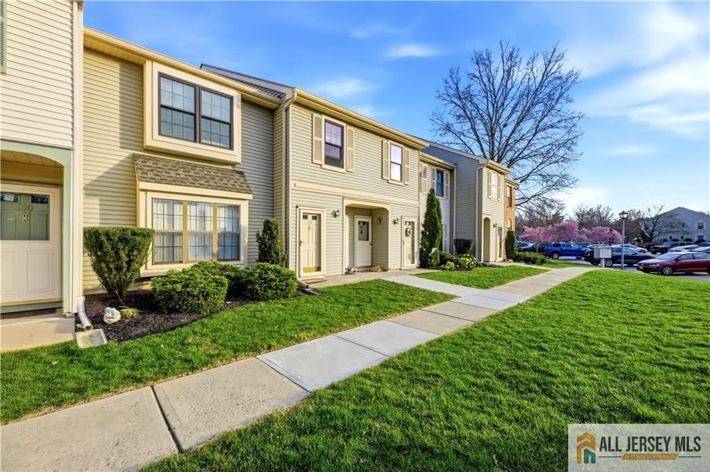 151 Wyndham Place – photo 2