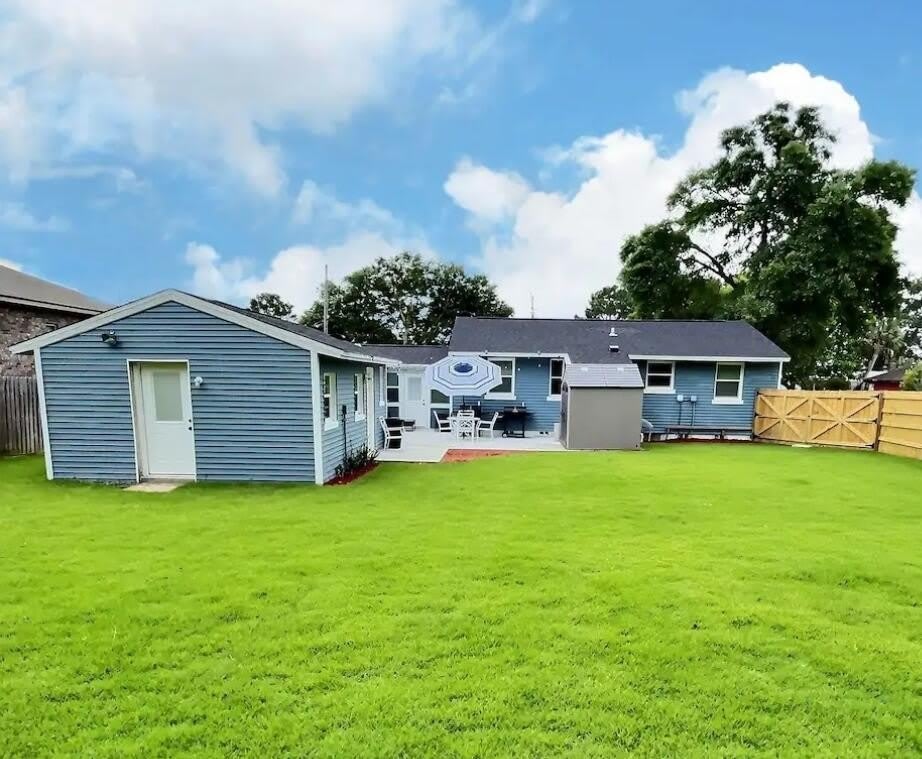 236 Ne Beachview Dr – photo 2