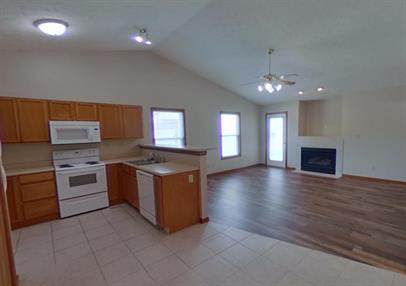 3915 Ledyard St – photo 3