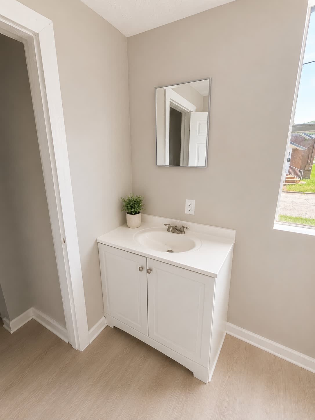 401 Carver Drive – photo 5