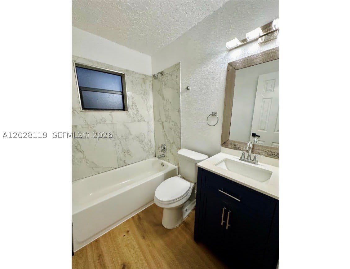 813 W Jefferson St – photo 5