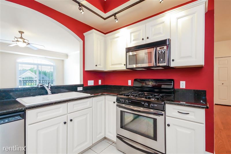 283 South Zeeb Road – photo 5