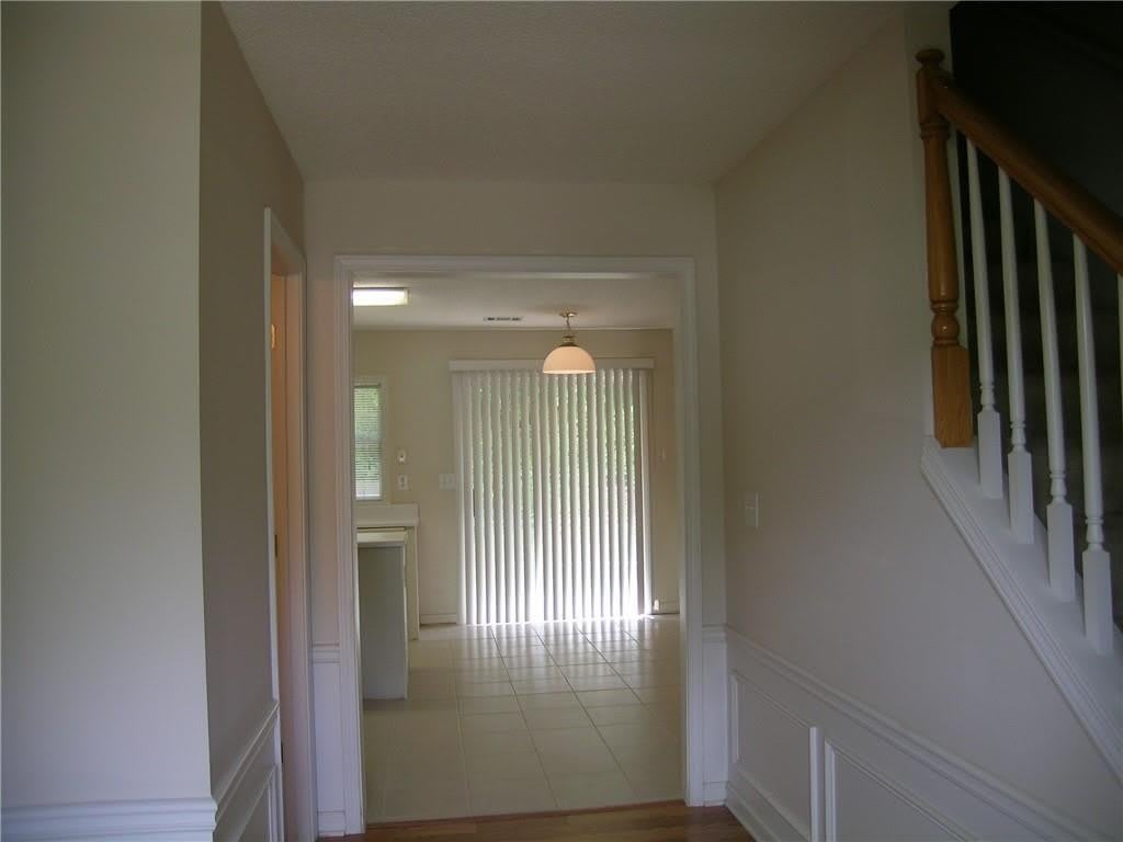3674 Kentford Lane – photo 2