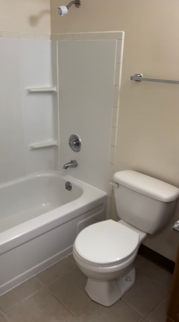 Corner Crest Apartments – photo 5