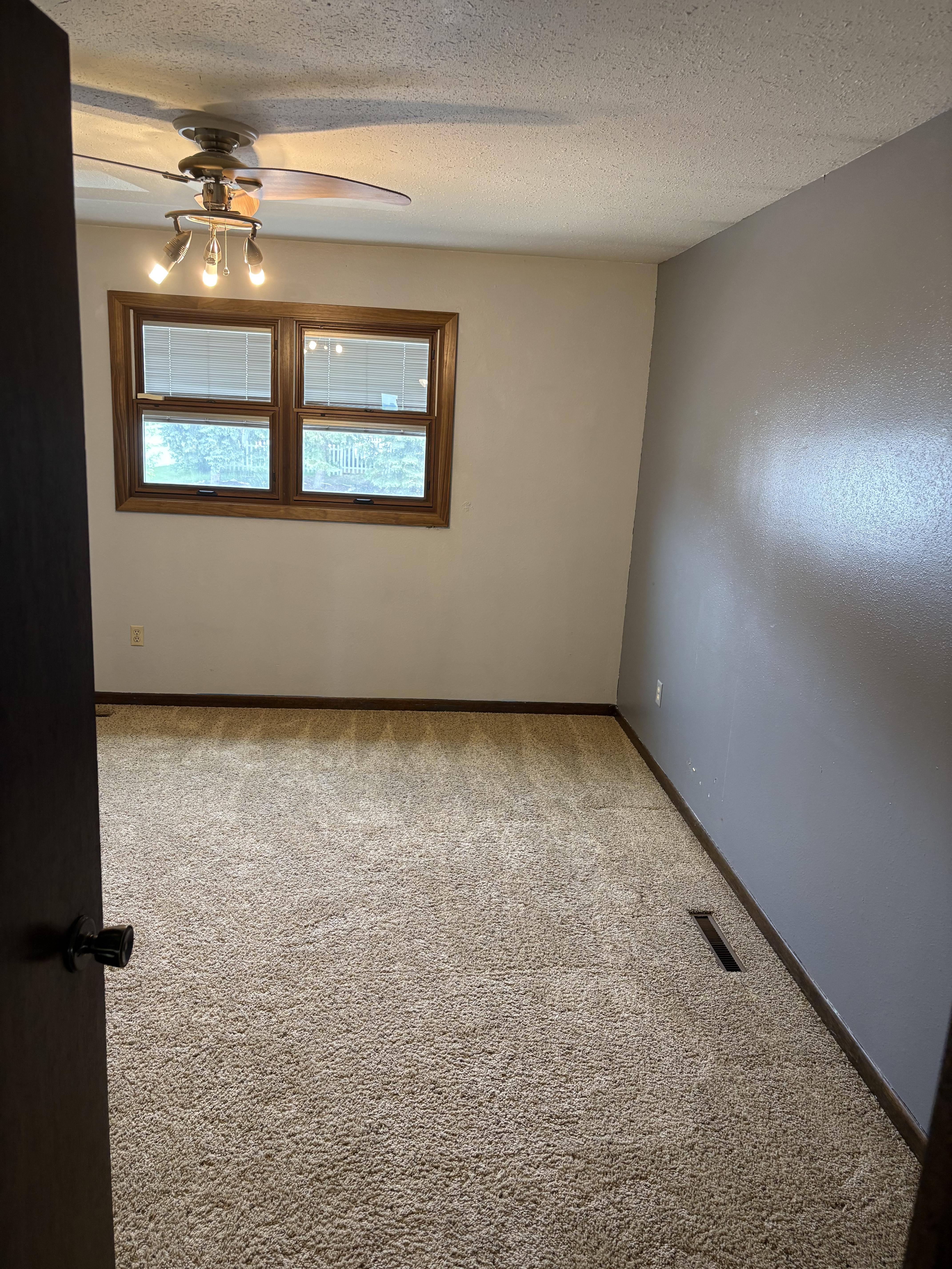 1107 17th Avenue Northwest – photo 4
