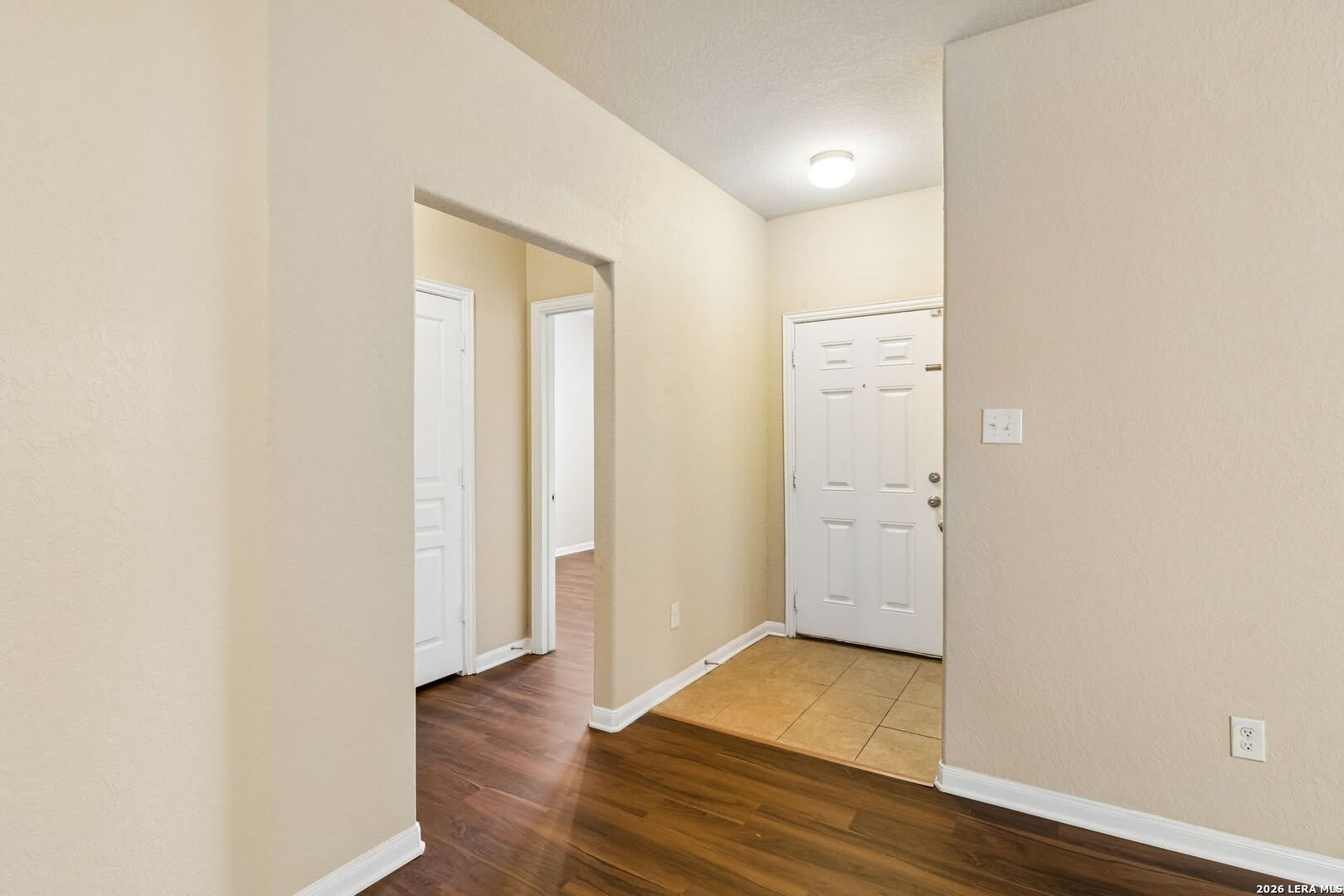 9922 Belmore – photo 5