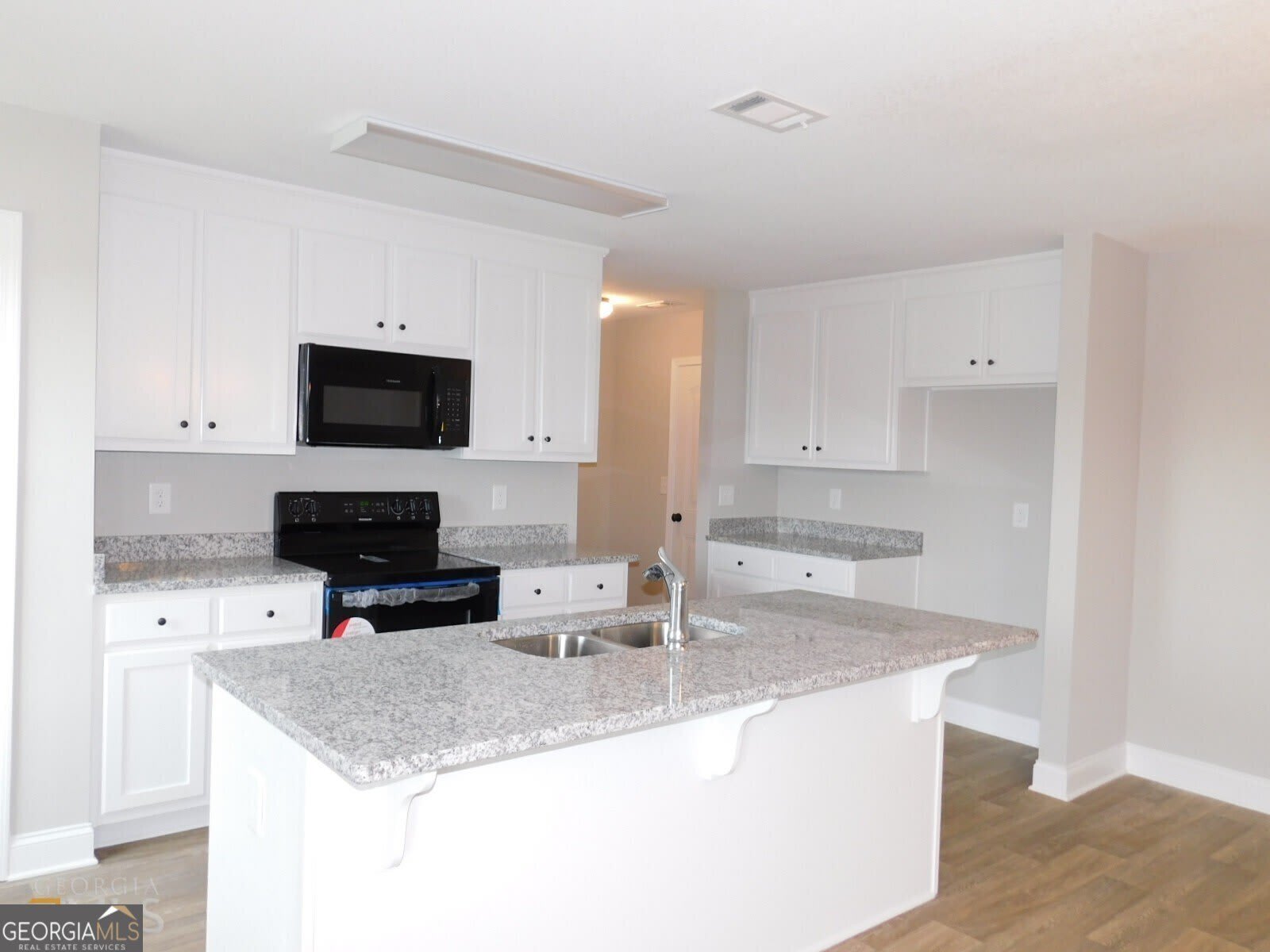 2214 Savannah Drive – photo 5