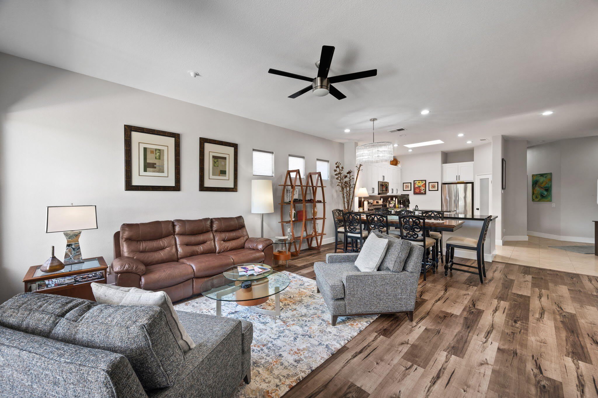 105 N Kavenish Drive – photo 4