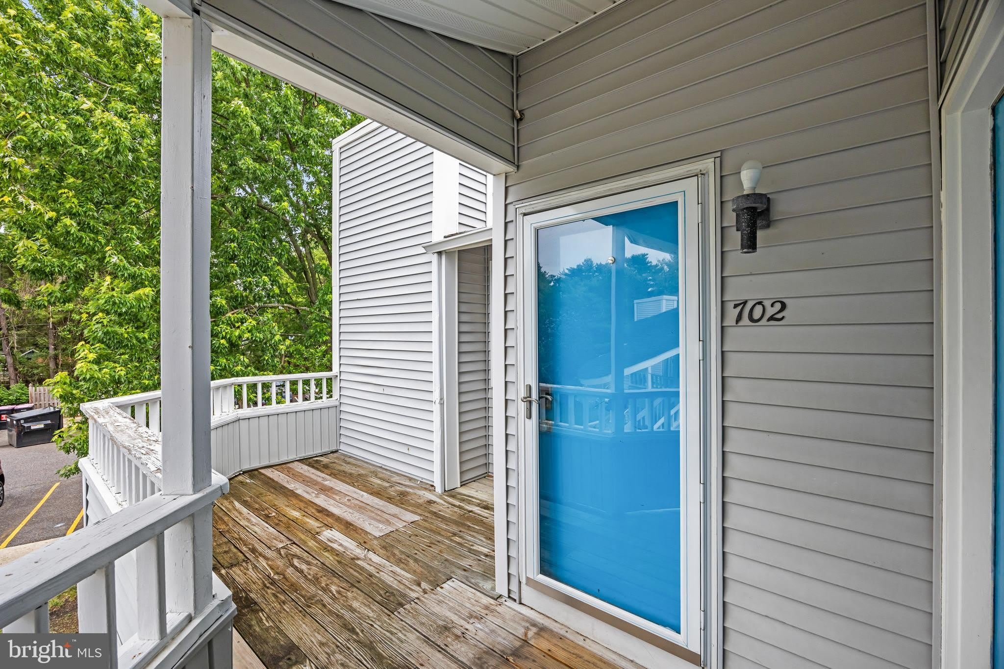 702 ABBEY Court – photo 4