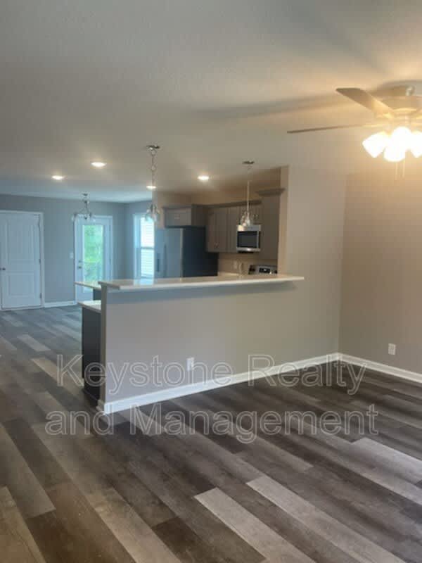 718 Perkins Avenue – photo 3